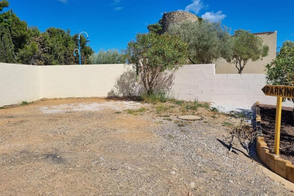 Charmante Maison, Idealement Situee Fitou Exterior photo